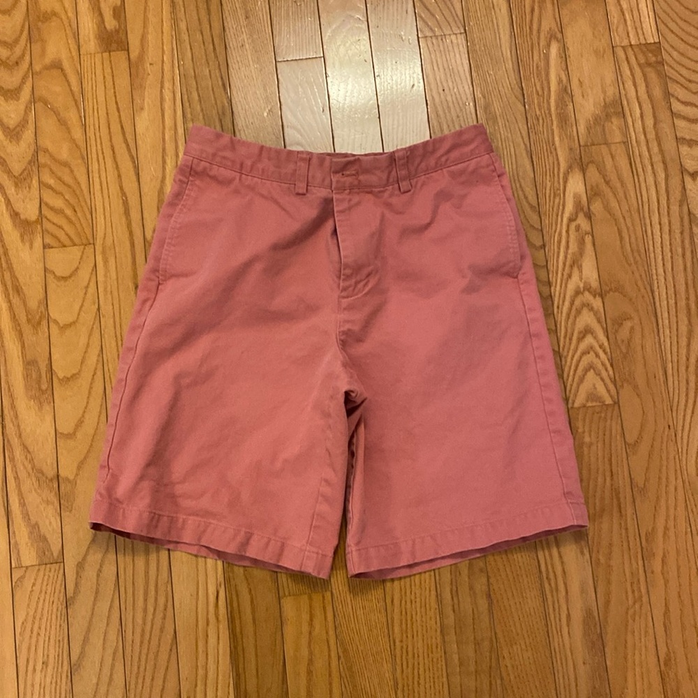 Boys size 20 vineyard vines salmon colored shorts